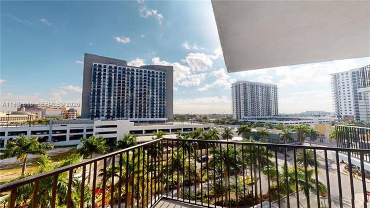 Apartment for rent at 5300 NW 85th Ave, Miami, FL 33166