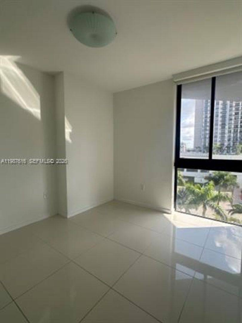 Apartment for rent at 5300 NW 85th Ave, Miami, FL 33166