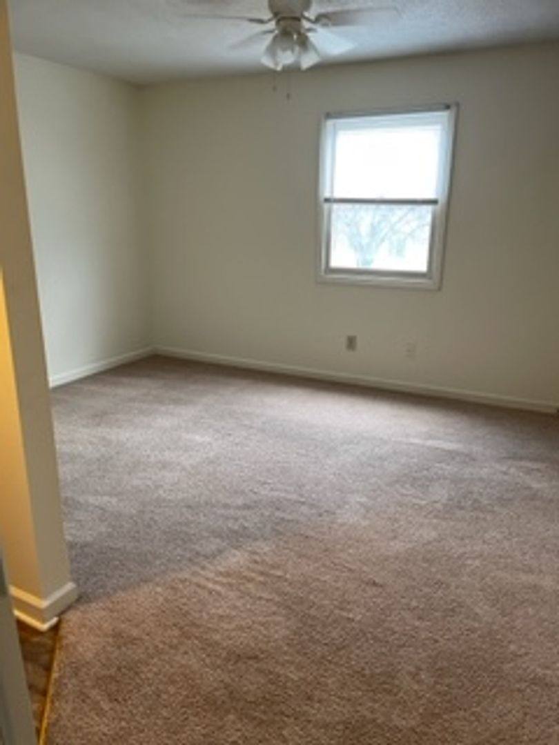 Apartment for rent at 2825 Whitener, Cape Girardeau, MO 63701