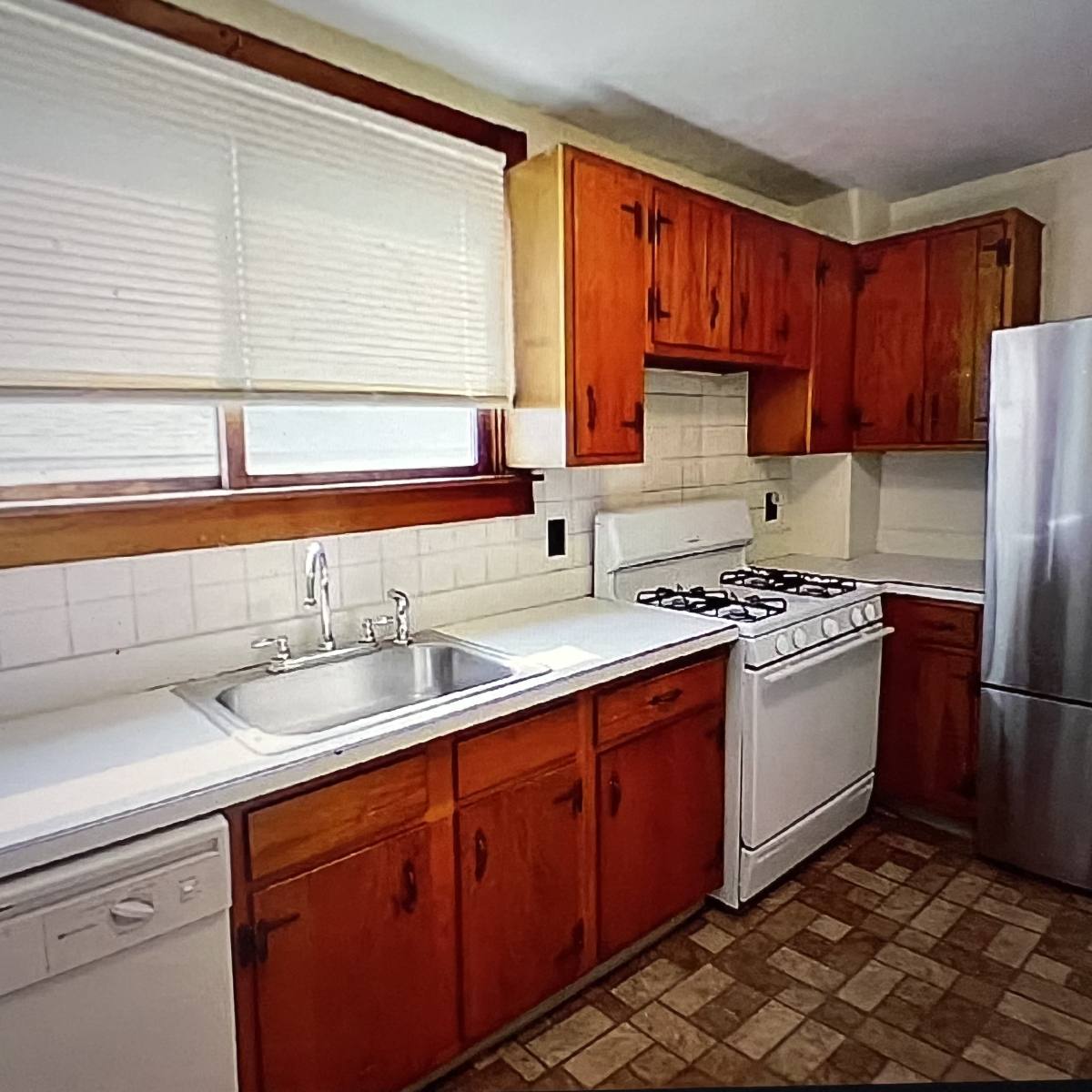 Apartment for rent at 22 Daniels Court #1, Waltham, MA 02453