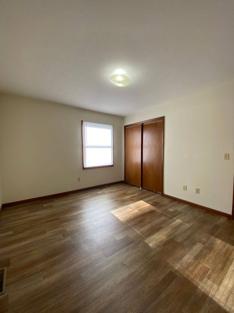 Apartment for rent at 120 S Silverwood Lane, Goshen, IN 46526