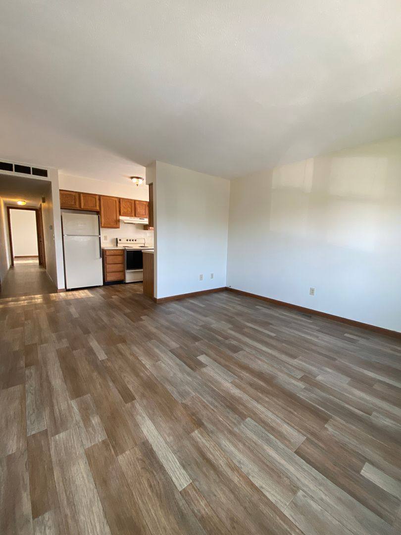 Apartment for rent at 120 S Silverwood Lane, Goshen, IN 46526