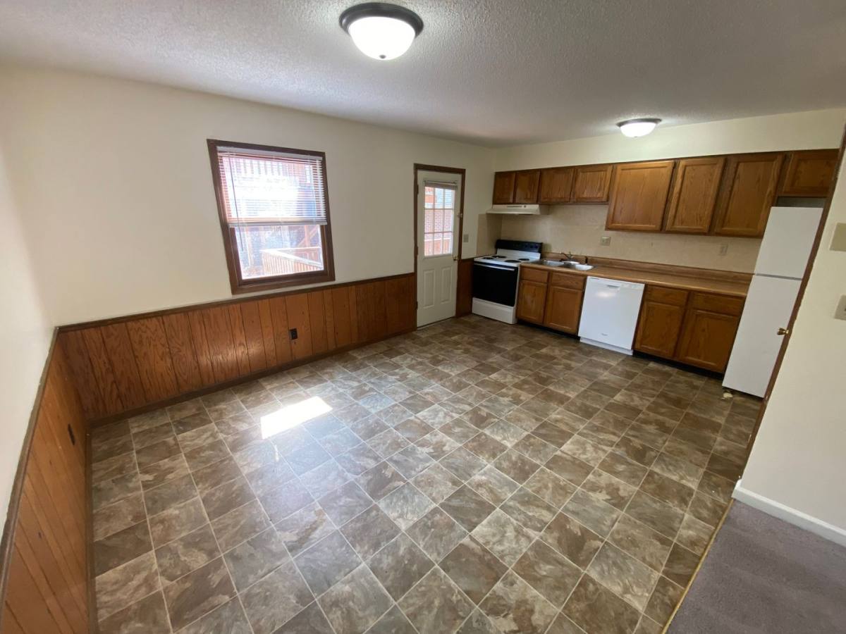 Apartment for rent at 2846 Whitener, Cape Girardeau, MO 63701
