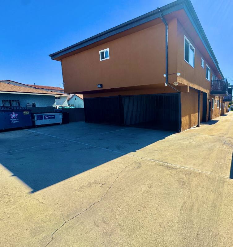 Apartment for rent at 317 E Hazel St #H, Inglewood, CA 90302