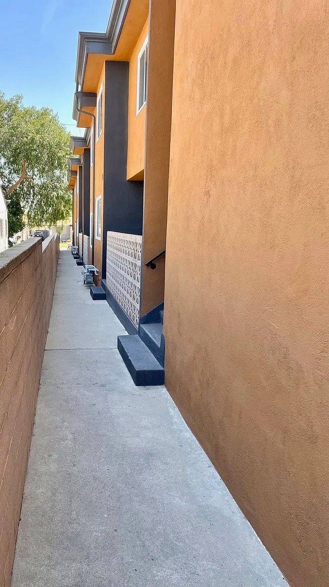 Apartment for rent at 317 E Hazel St #H, Inglewood, CA 90302