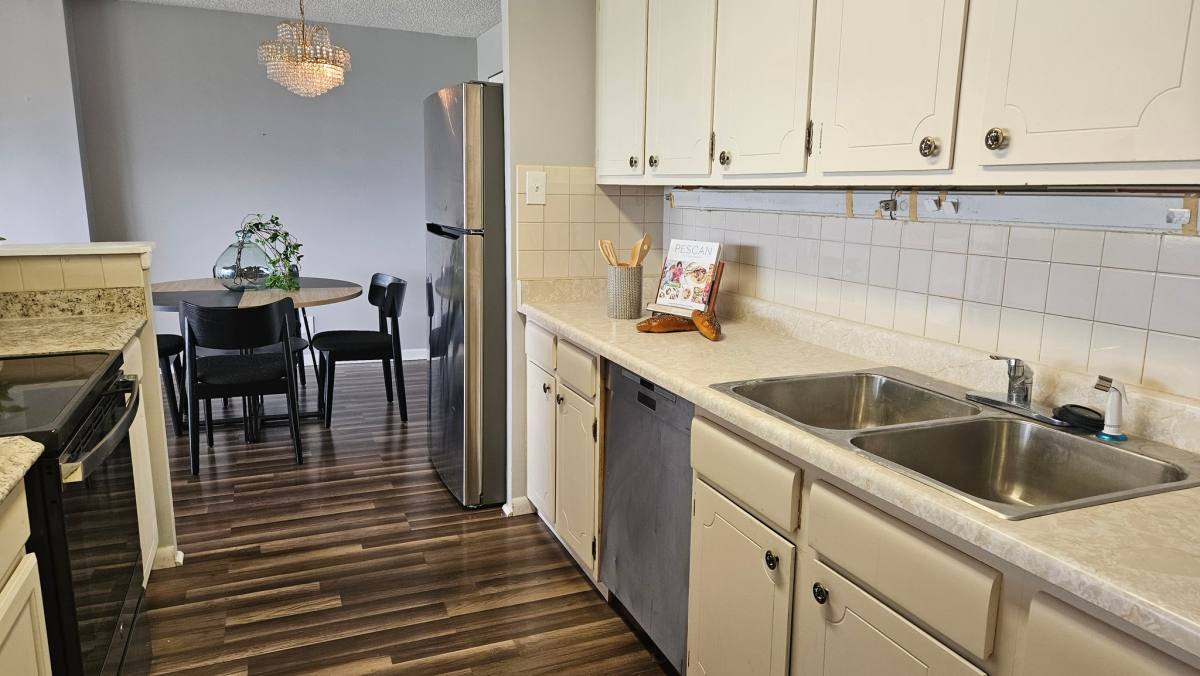 Condo for rent at 411 Lakewood Circle #1106, Colorado Springs, CO 80910