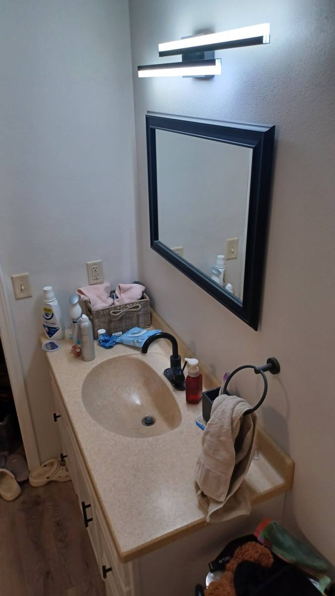 Apartment for rent at 1712 Burdick St, Oshkosh, WI 54901