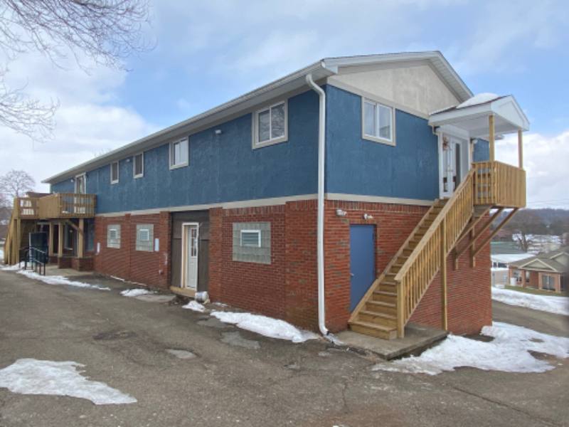 Apartment for rent at 49141 Calcutta Smith Ferry Rd #1-B, East Liverpool, OH 43920