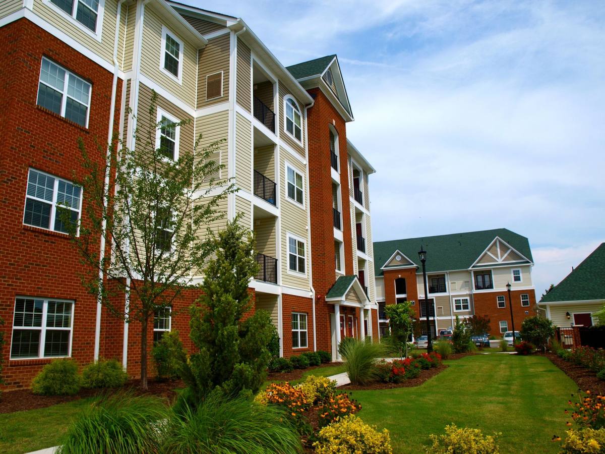 Apartment for rent at 100 Benevita Place, Hampton, VA 23666