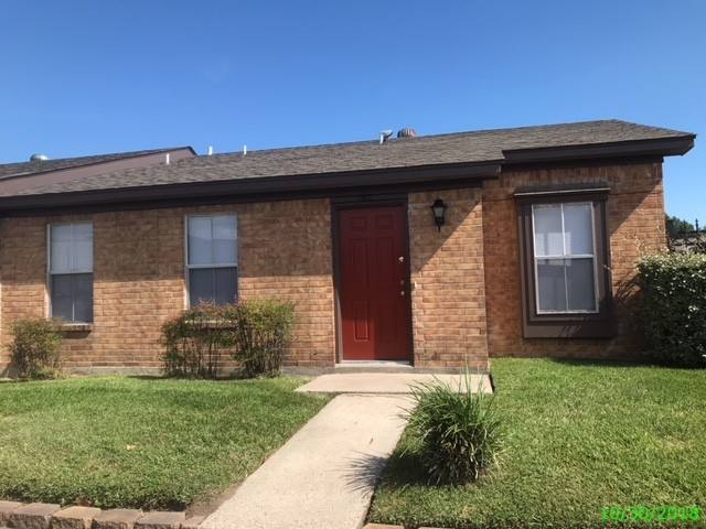 House for rent at 1512 Beaumont Rd, Baytown, TX 77520