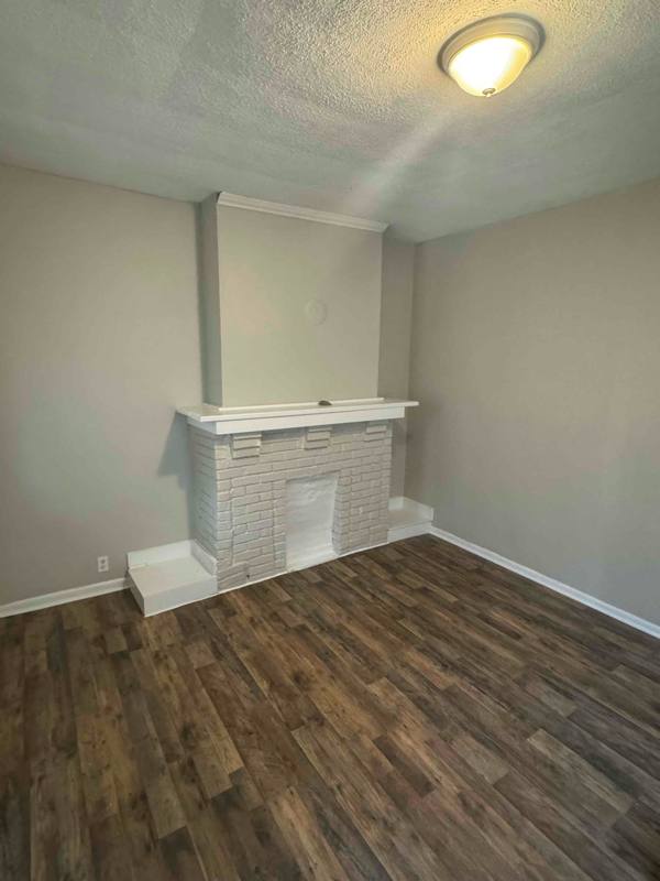 Apartment for rent at 45 1 2 Rodgers Ave #1, Columbus, OH 43222