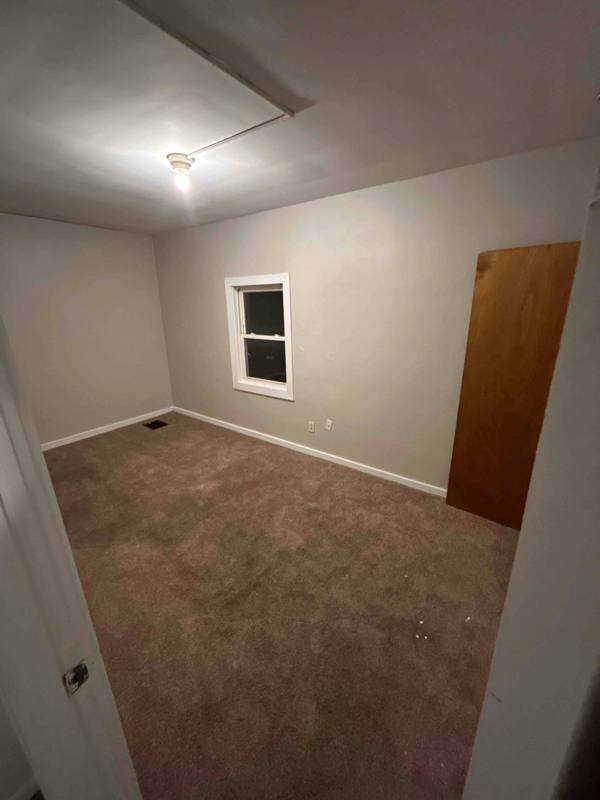 Apartment for rent at 45 1 2 Rodgers Ave #1, Columbus, OH 43222
