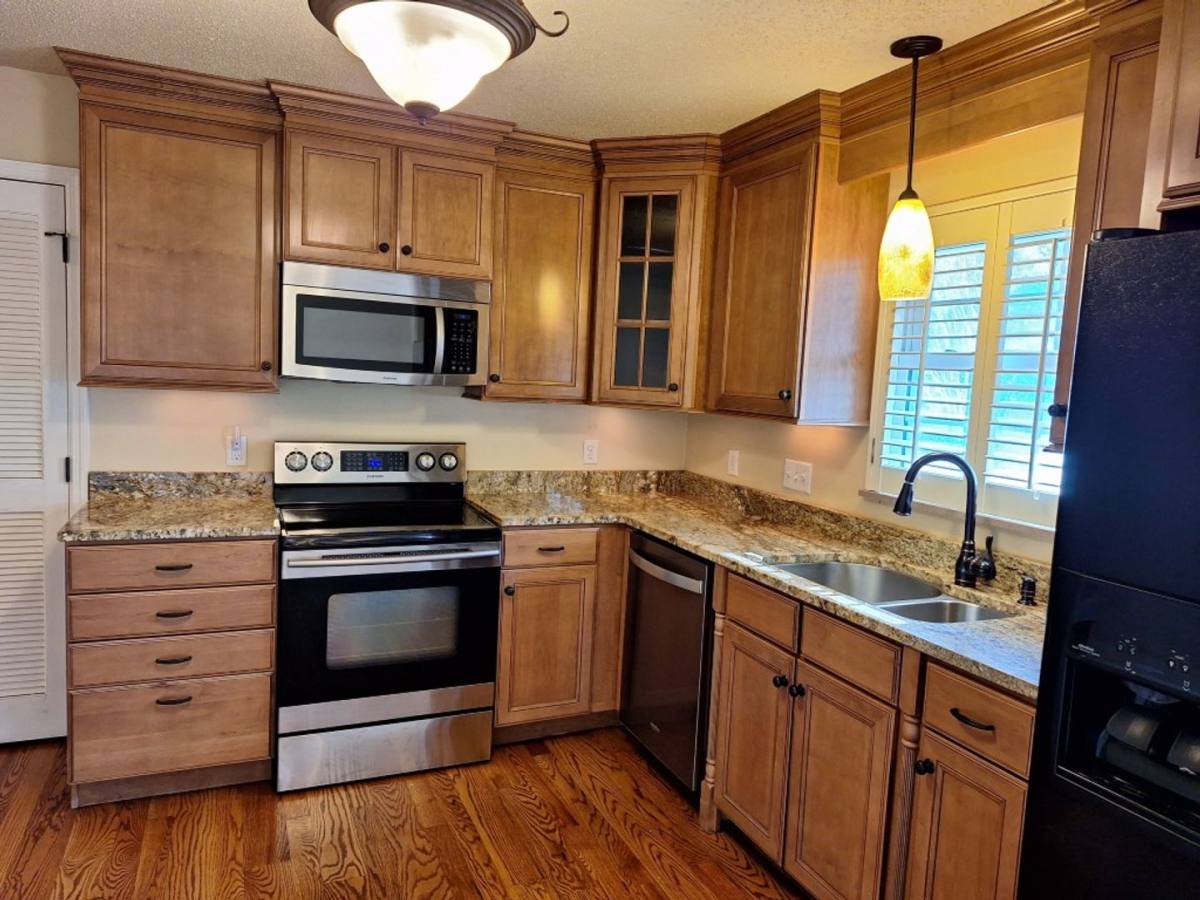 House for rent at 8714 Kingsridge Dr, Knoxville, TN 37923