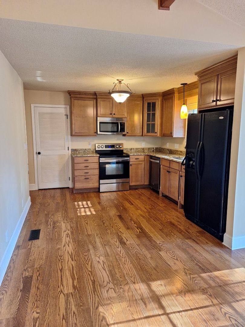 House for rent at 8714 Kingsridge Dr, Knoxville, TN 37923