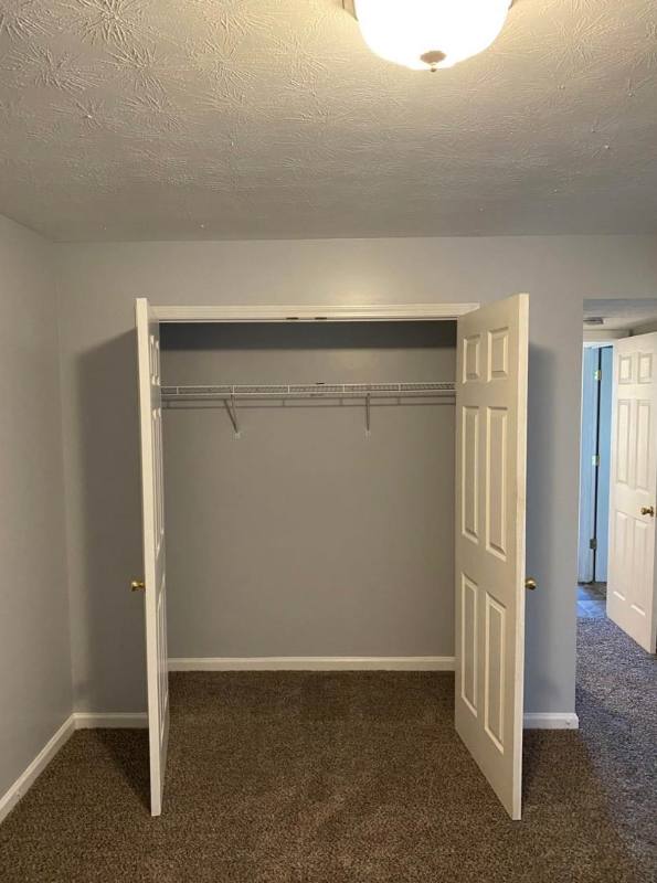 Apartment for rent at 106 Kenilworth Court, Radcliff, KY 40160