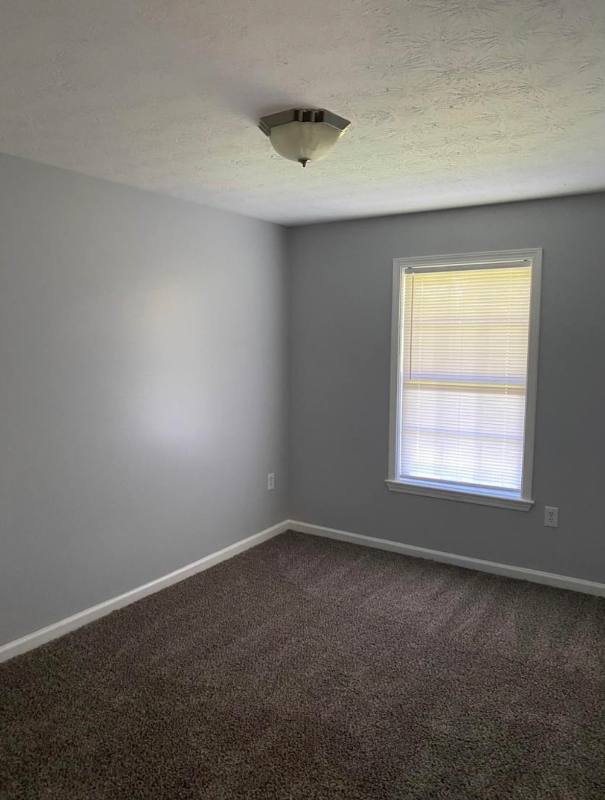 Apartment for rent at 106 Kenilworth Court, Radcliff, KY 40160