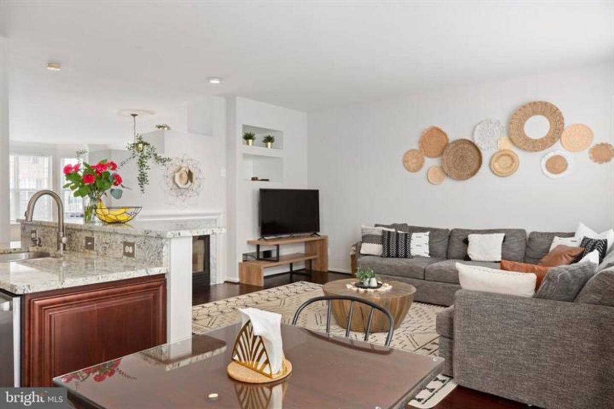House for rent at 13340 Colchester Ferry Place, Woodbridge, VA 22191