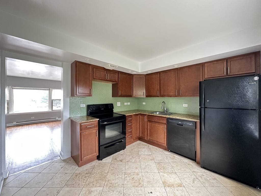 Apartment for rent at 76305 N Milwaukee, Niles, IL 60714