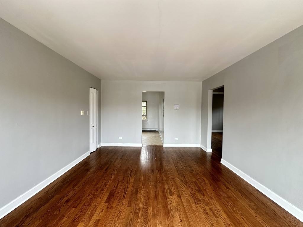 Apartment for rent at 76305 N Milwaukee, Niles, IL 60714