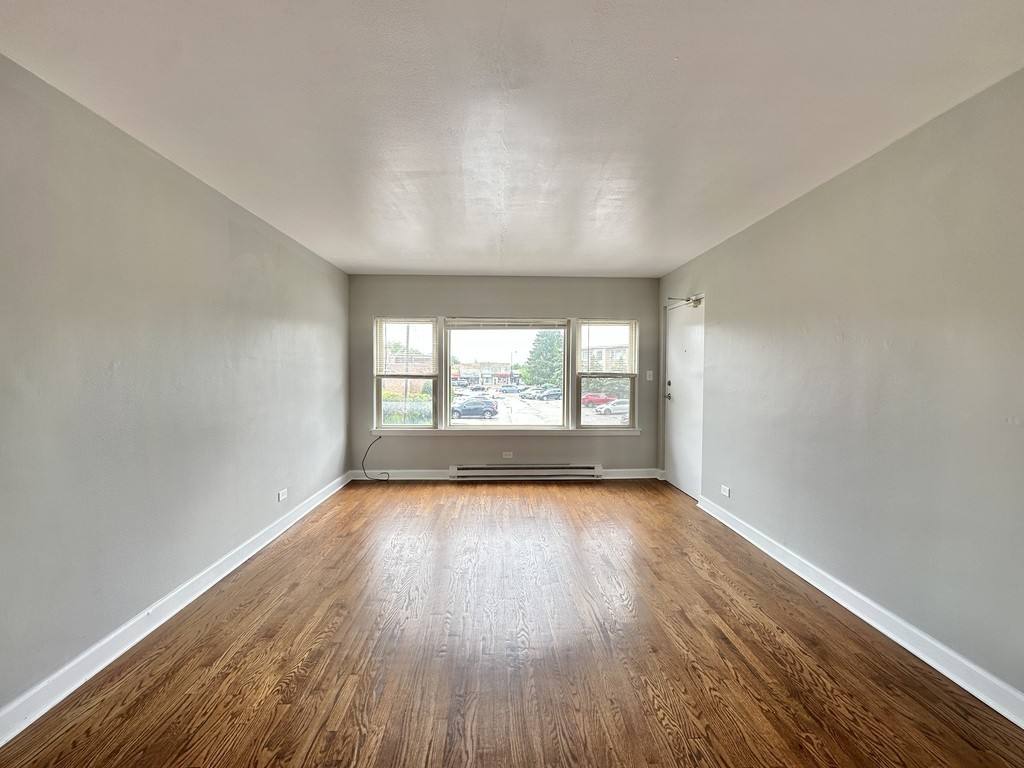 Apartment for rent at 76305 N Milwaukee, Niles, IL 60714