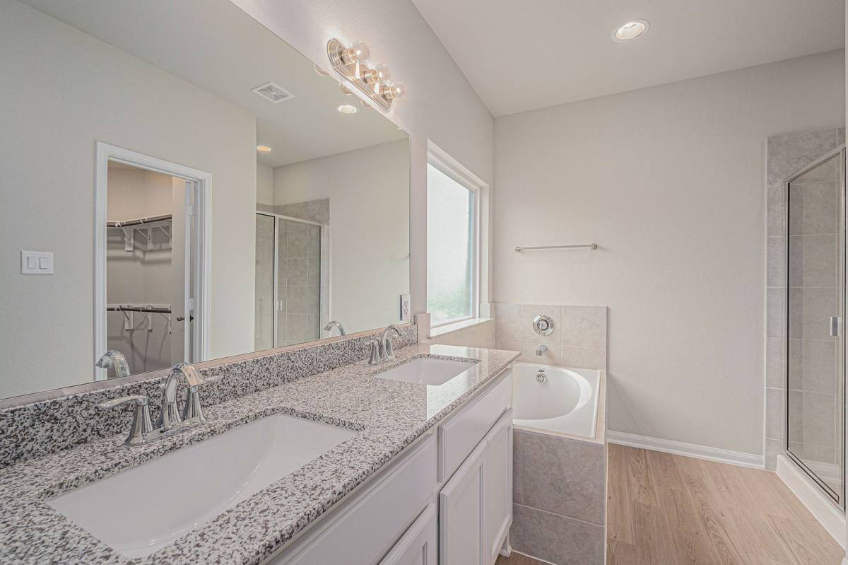 House for rent at 12983 Skyline Dr, Willis, TX 77318