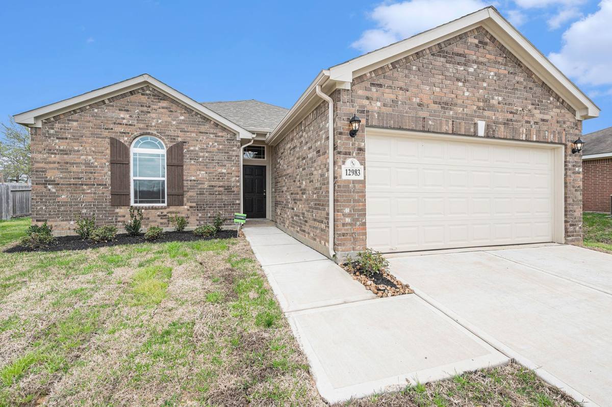 House for rent at 12983 Skyline Dr, Willis, TX 77318