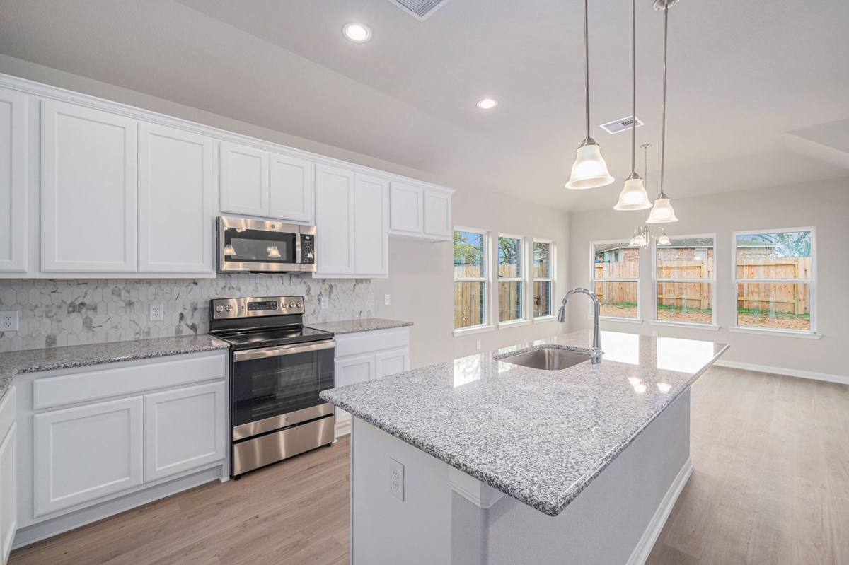 House for rent at 12983 Skyline Dr, Willis, TX 77318