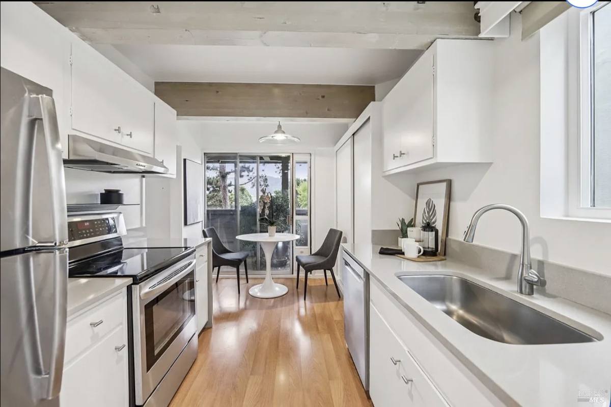 Condo for rent at 290 Via Casitas #206, Greenbrae, CA 94904