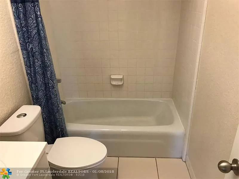 Apartment for rent at 770 SE 2nd Ave #F202, Deerfield Beach, FL 33441