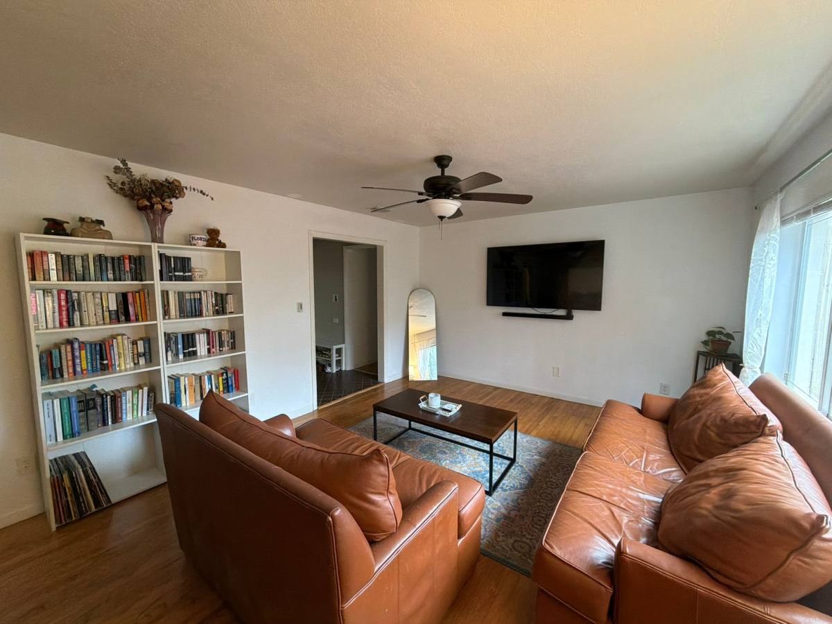 House for rent at 745 NW 18th St #B, Gainesville, FL 32603