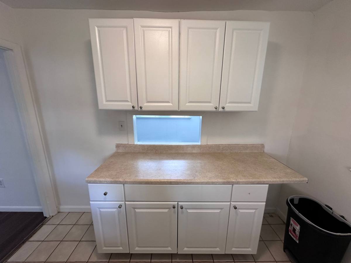 Apartment for rent at 1029 W Main St, Norristown, PA 19401