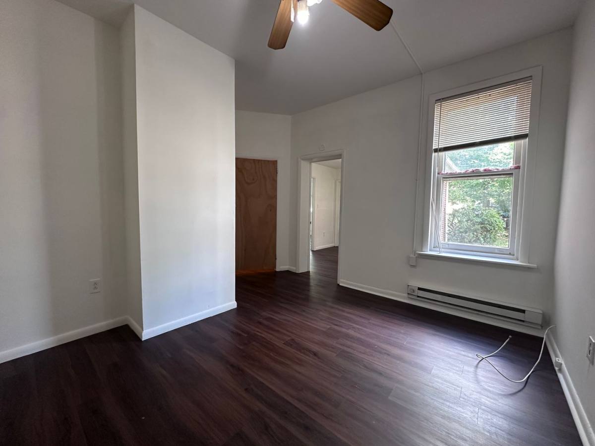Apartment for rent at 1029 W Main St, Norristown, PA 19401