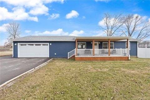 House for rent at 102 Melanie Lane, Charlestown, IN 47111
