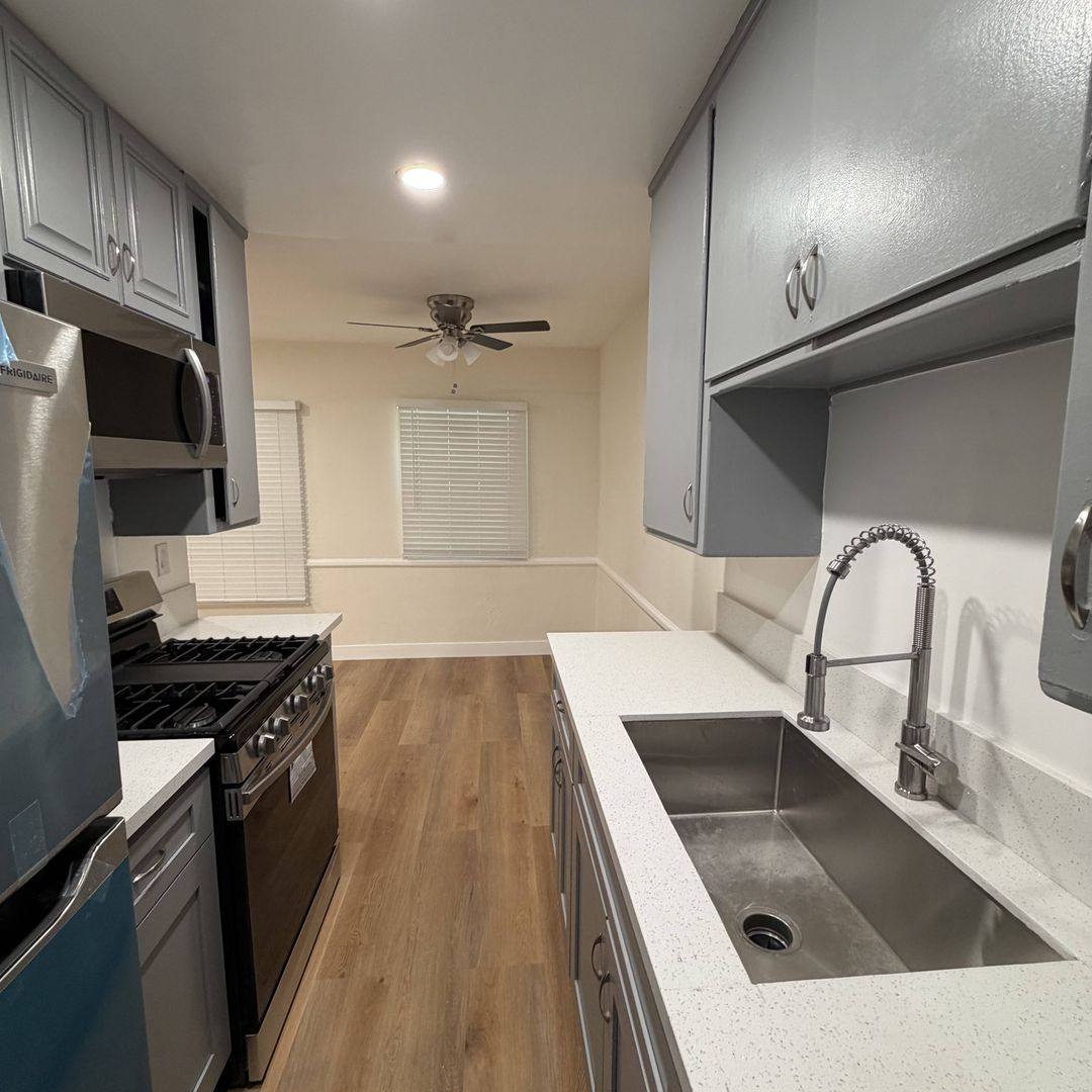 Apartment for rent at 241 S Westlake Ave, Los Angeles, CA 90057