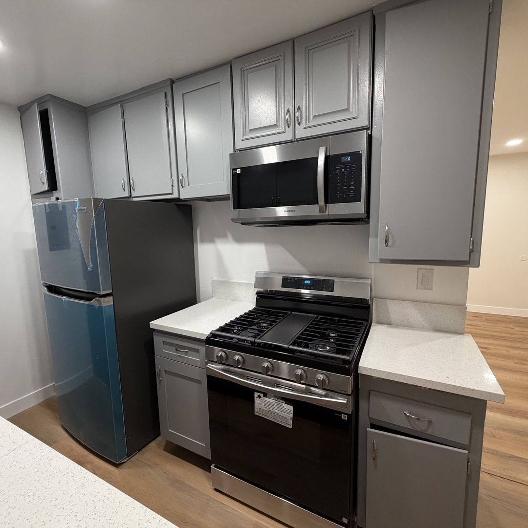 Apartment for rent at 241 S Westlake Ave, Los Angeles, CA 90057