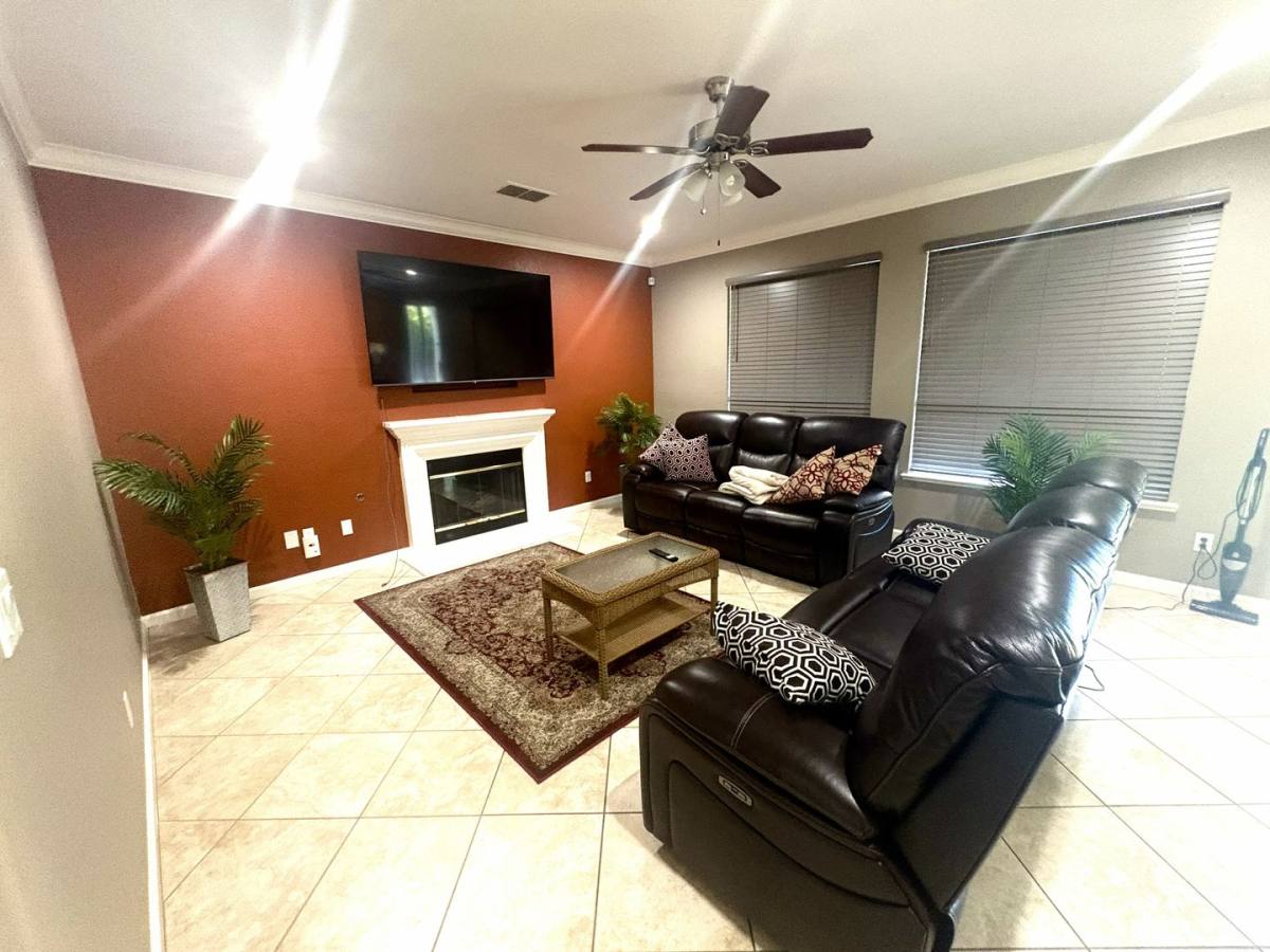 House for rent at 9745 W Taron Dr, Elk Grove, CA 95757
