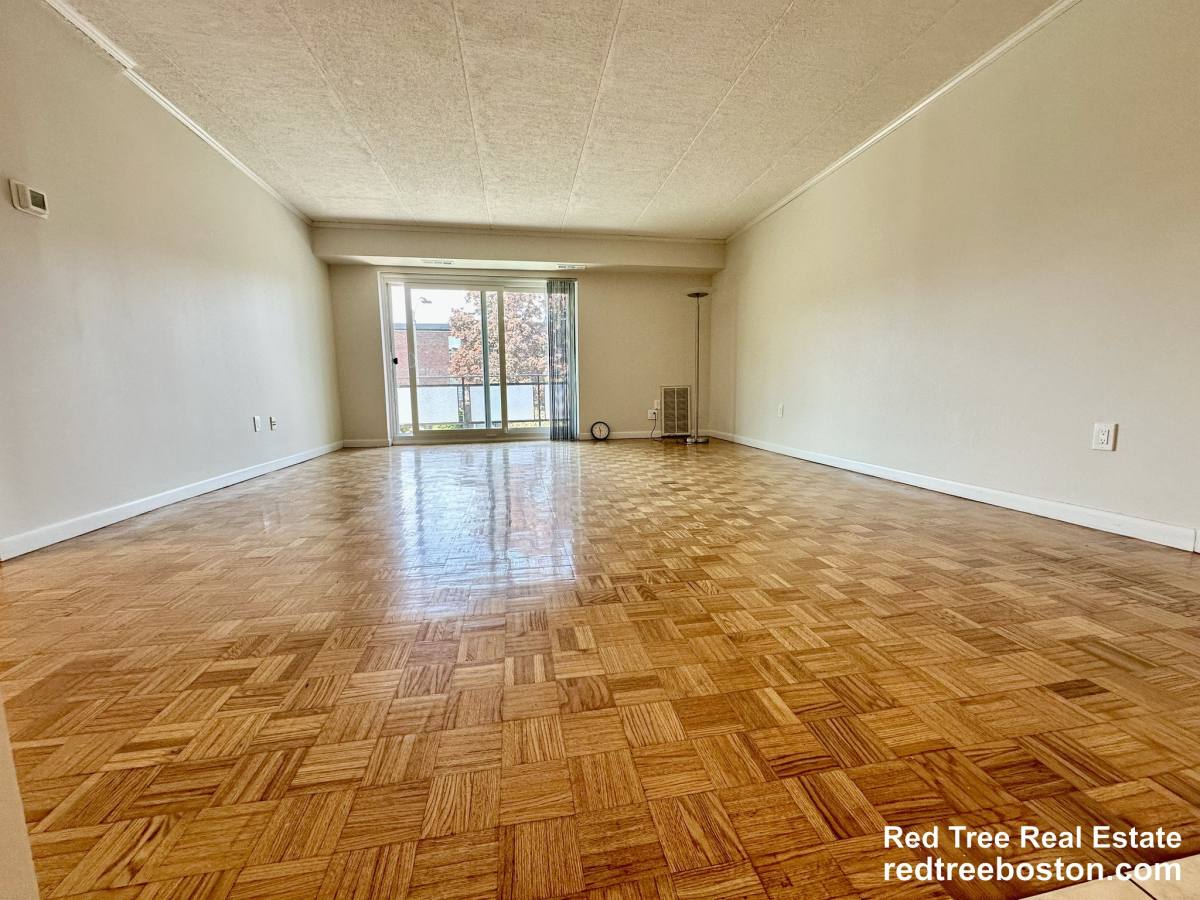 Apartment for rent at 44 Broadlawn Park #22A, Chestnut Hill, MA 02467