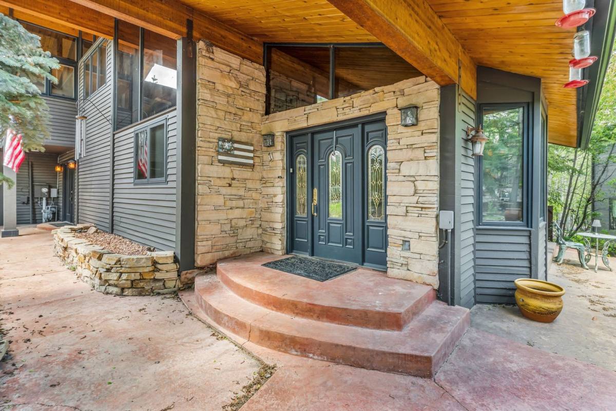 House for rent at 4 Hidden Splendor Court, Park City, UT 84060