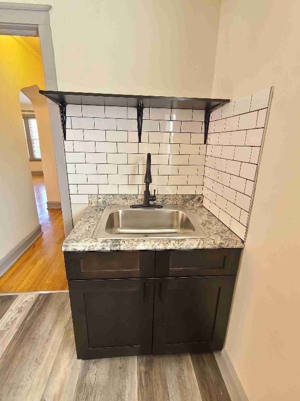 Apartment for rent at 834 N Massasoit Ave #1, Chicago, IL 60651