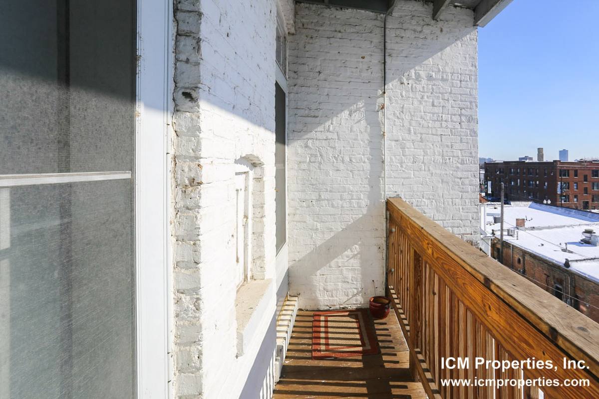 Apartment for rent at 4808 N Paulina #1, Chicago, IL 60640