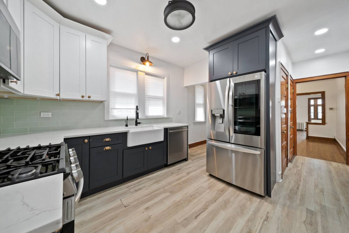 Apartment for rent at 616 Circle Ave #1, Forest Park, IL 60130