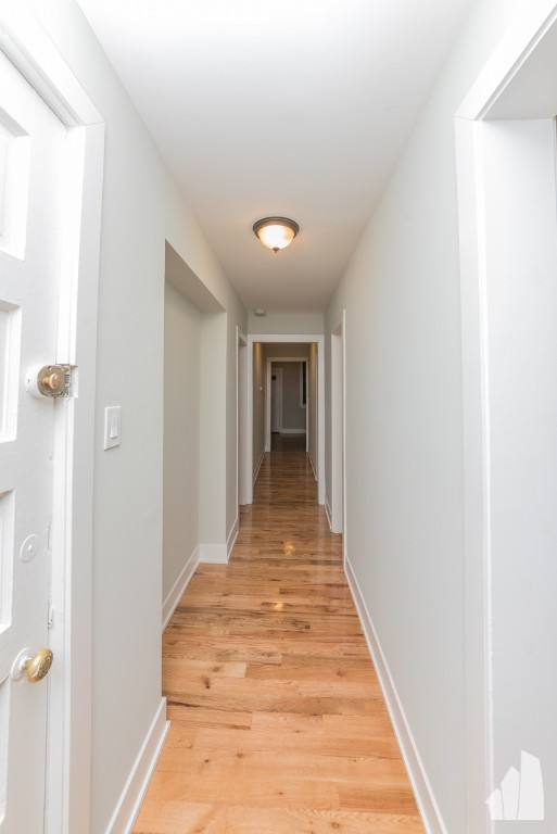 Apartment for rent at 647 W Oakdale Ave #2, Chicago, IL 60657