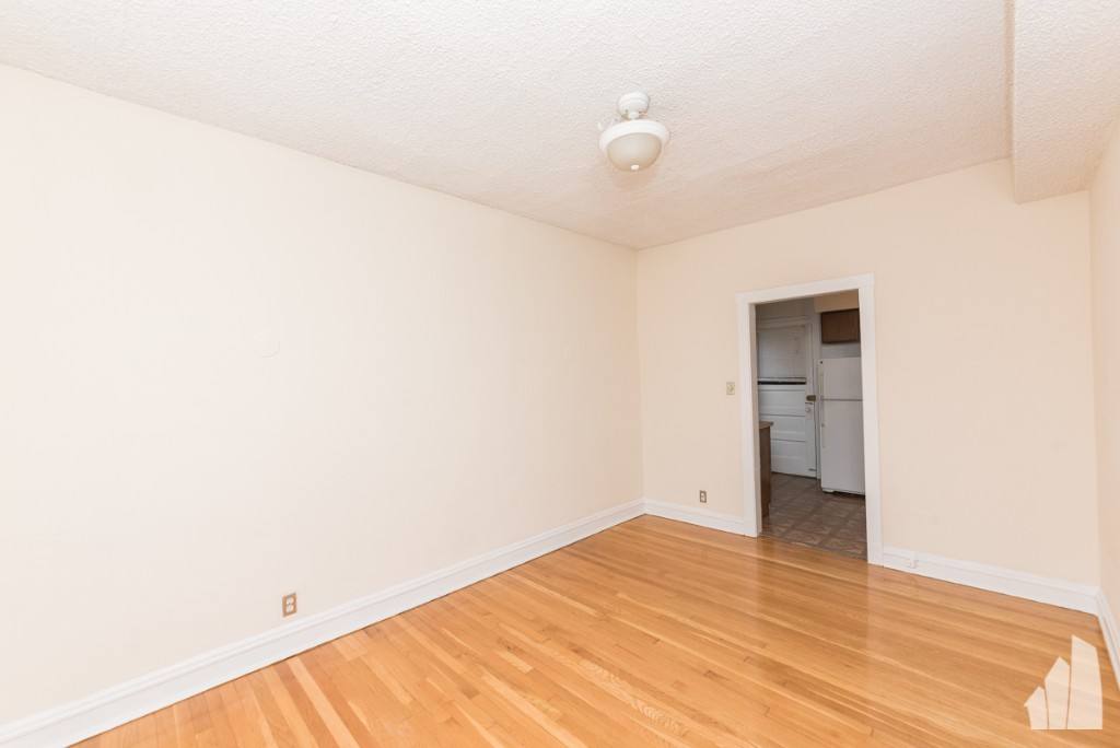 Apartment for rent at 3521 N Racine Ave #1S, Chicago, IL 60657