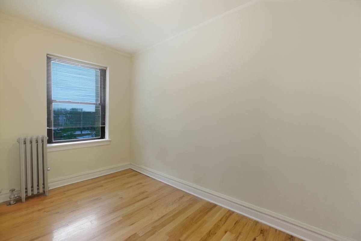 Apartment for rent at 4829 N Damen Ave #401, Chicago, IL 60625