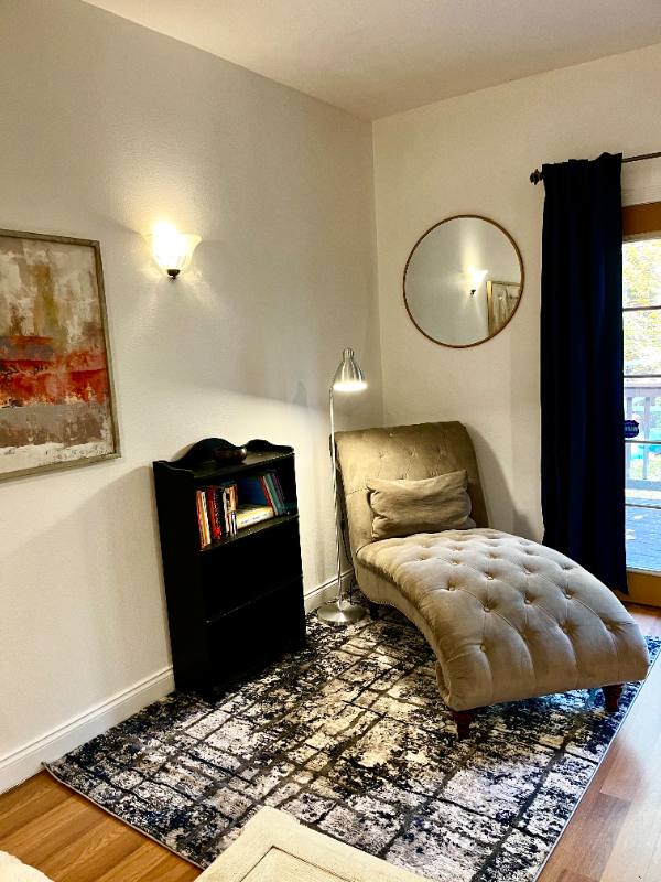 Apartment for rent at 3309 SE Evergreen Ave, Portland, OR 97222