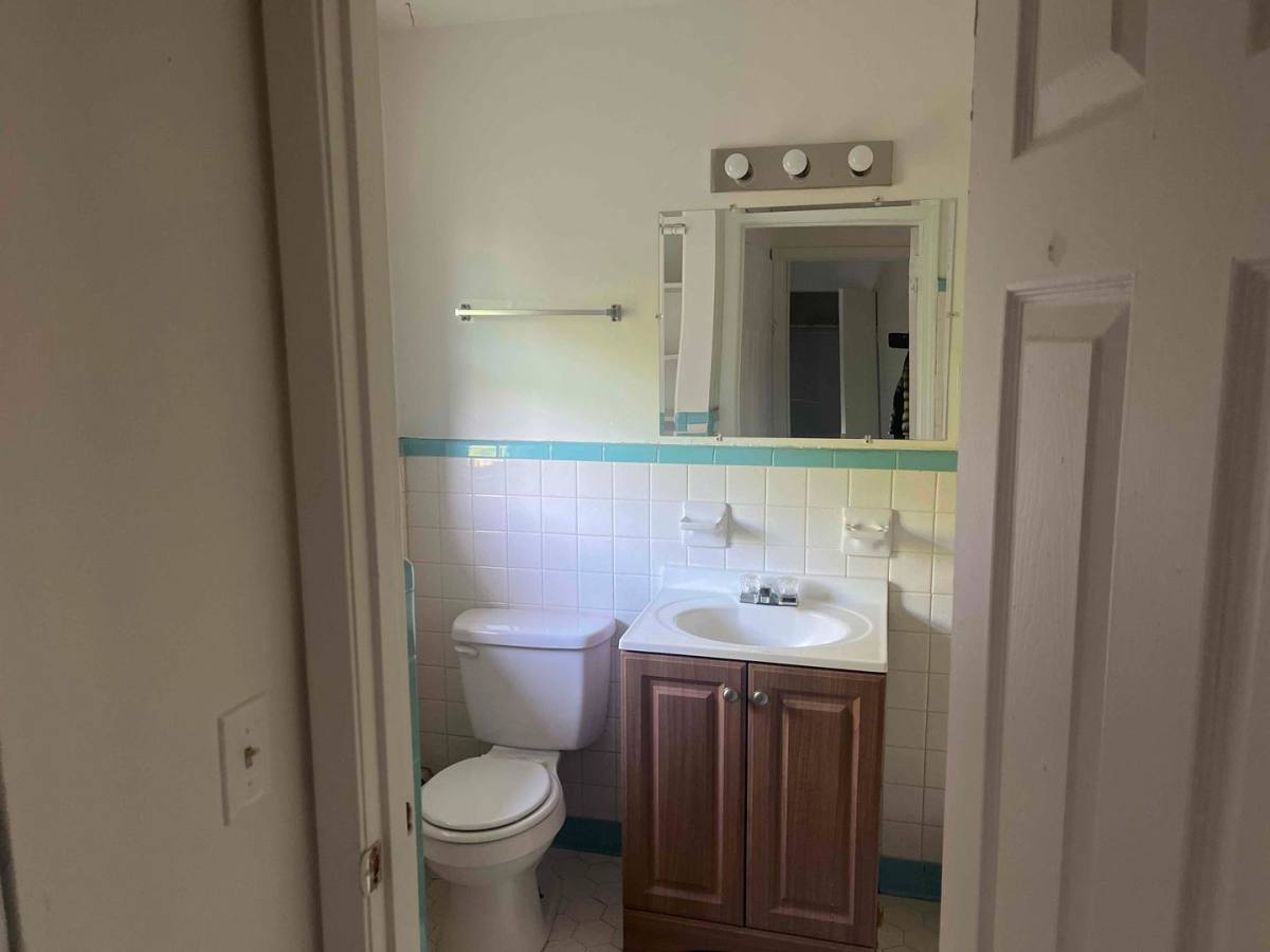 Apartment for rent at 101 Navaho Court, Radcliff, KY 40160