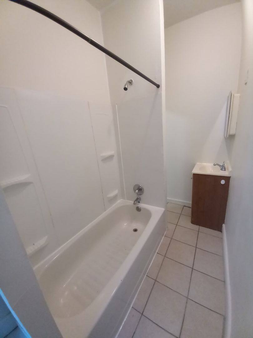 Apartment for rent at 917 Swede St, Norristown, PA 19401