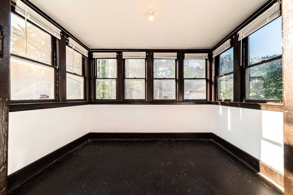 Apartment for rent at 58 Alger St, Detroit, MI 48202