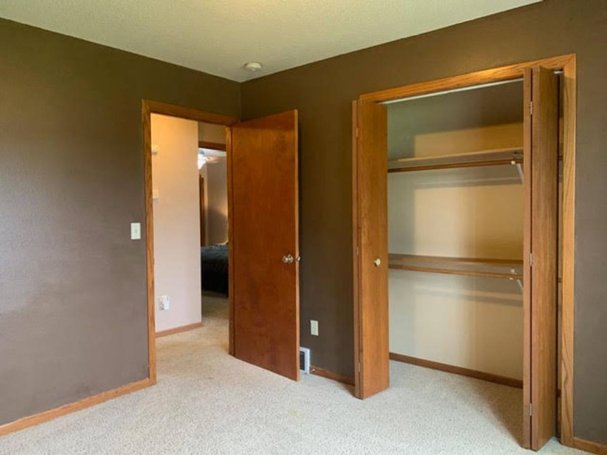 House for rent at 2909 W Frank St, Eau Claire, WI 54701