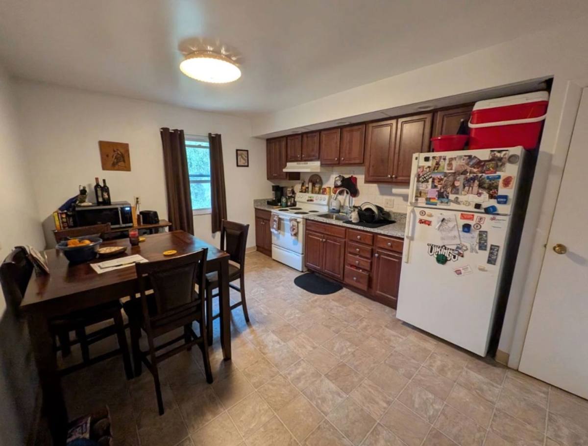 Apartment for rent at 1 Andrews Dr, Troy, NY 12180